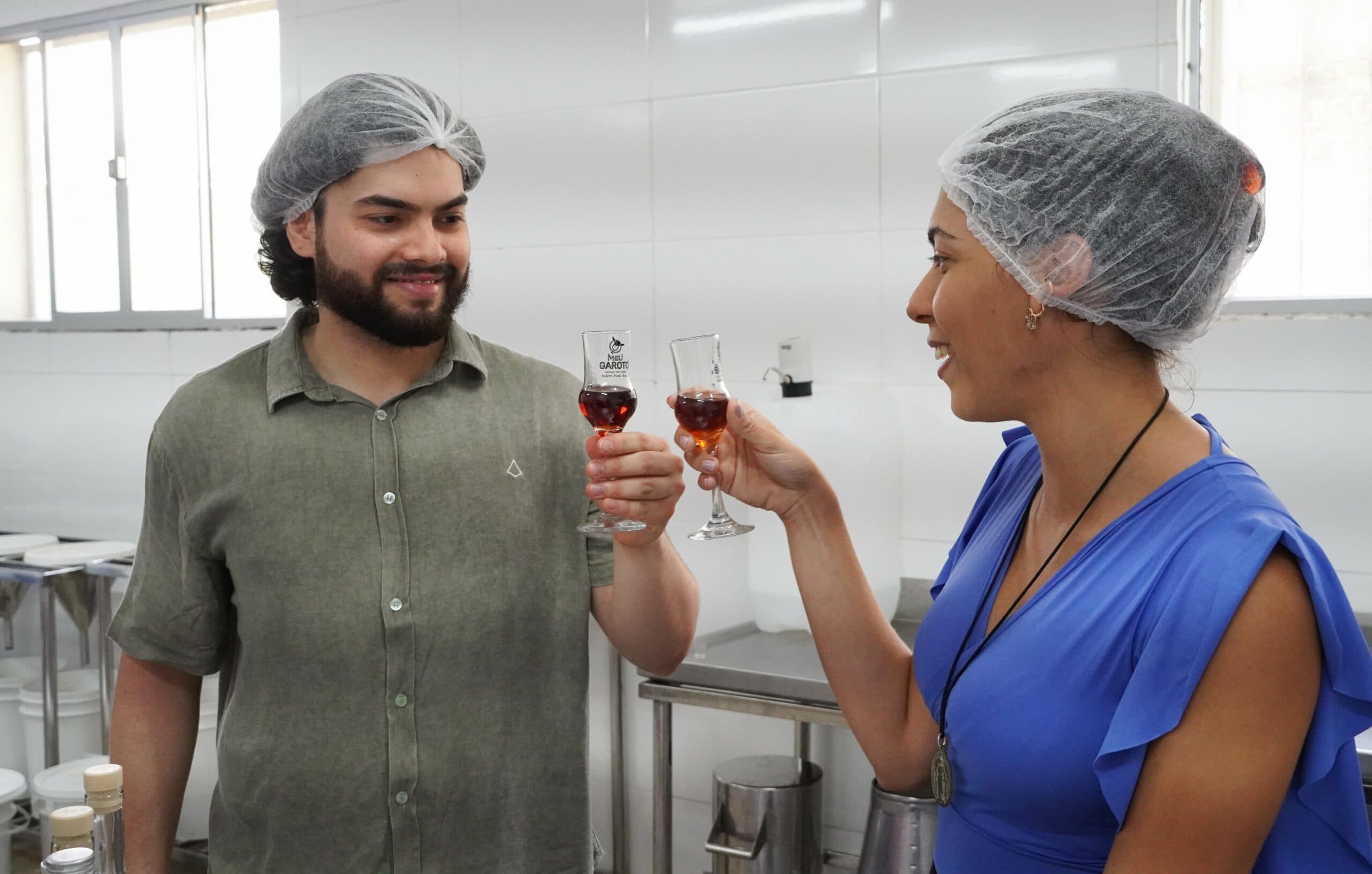 Alquimia amazônica: a origem da cachaça com jambu